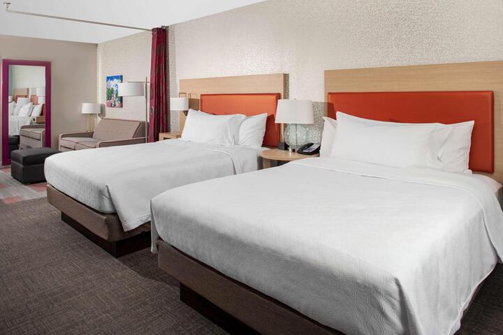 1 King Bed Studio Suite (9 of 13)