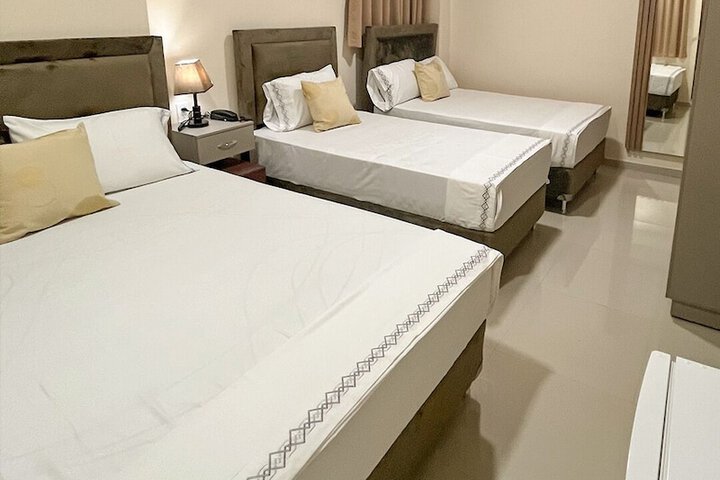 Room 15 of 26
