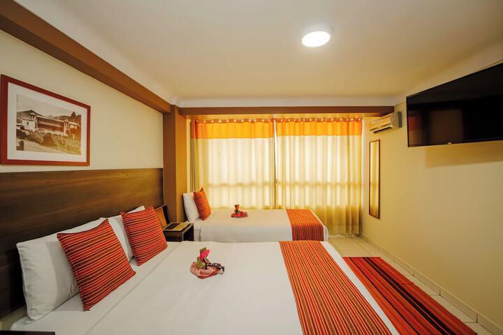 Room 28 of 96