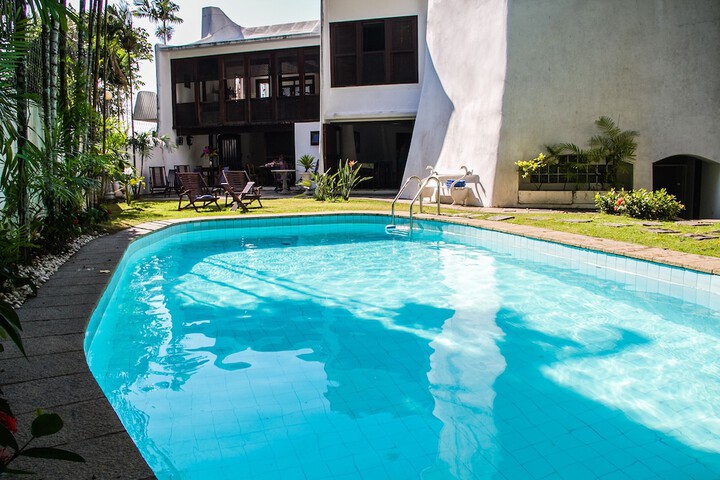 Pool 75 of 117