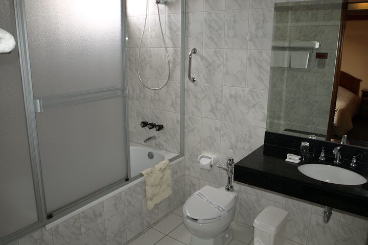 Room 25 of 54
