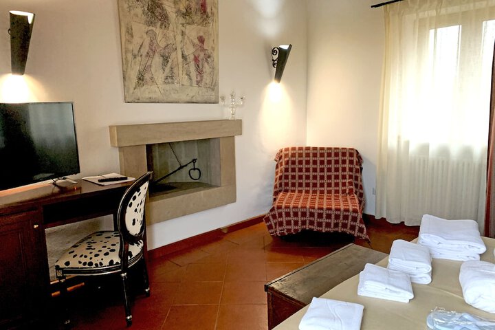 Room 26 of 67