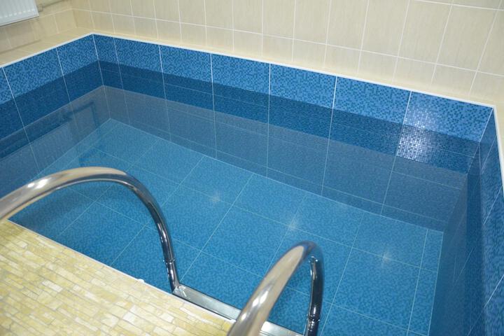 Pool 15 of 79