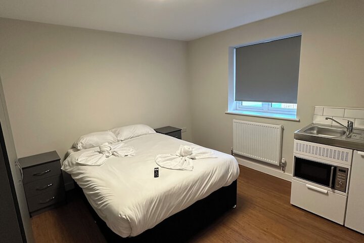 Room 2 of 13