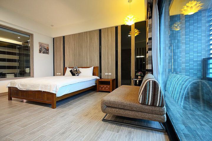 Room 16 of 67