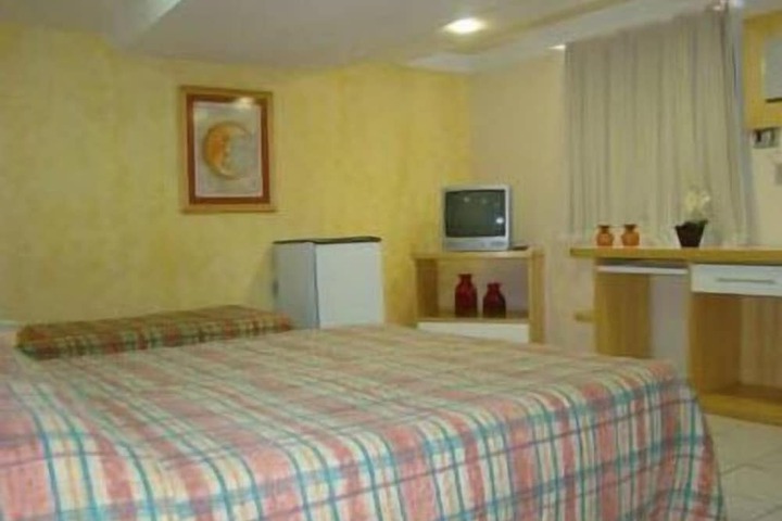 Room 6 of 31