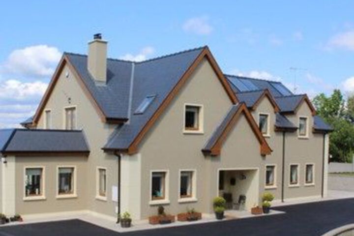 Erne Manor B & B