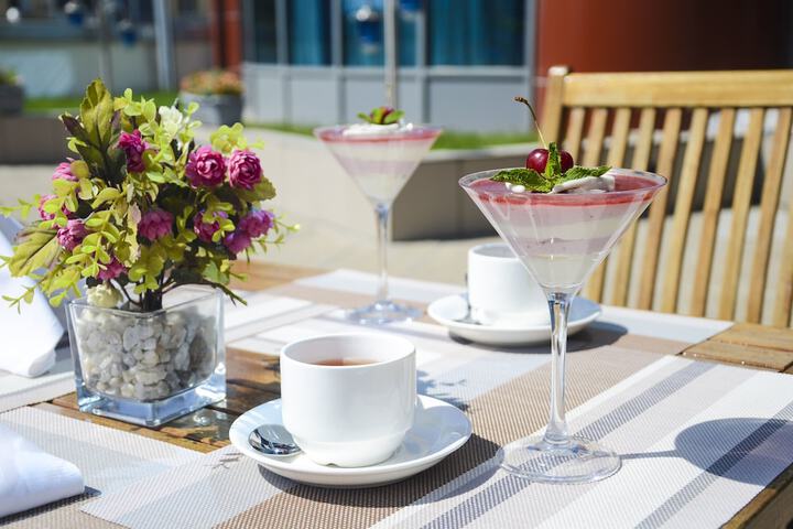 Dining Photos