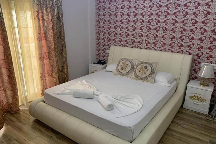Room 16 of 41