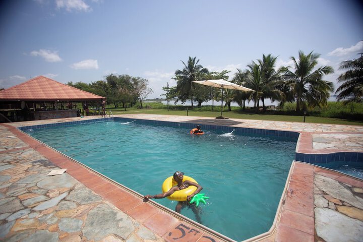 Pool 19 of 32