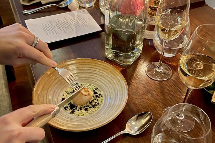 Dining 48 of 73