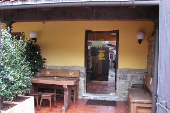 HOTEL DONA GAUDIOSA