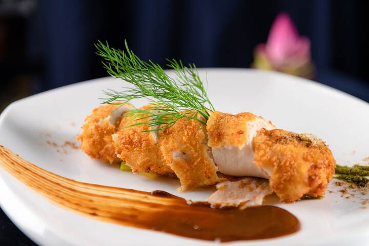 Dining 97 of 147