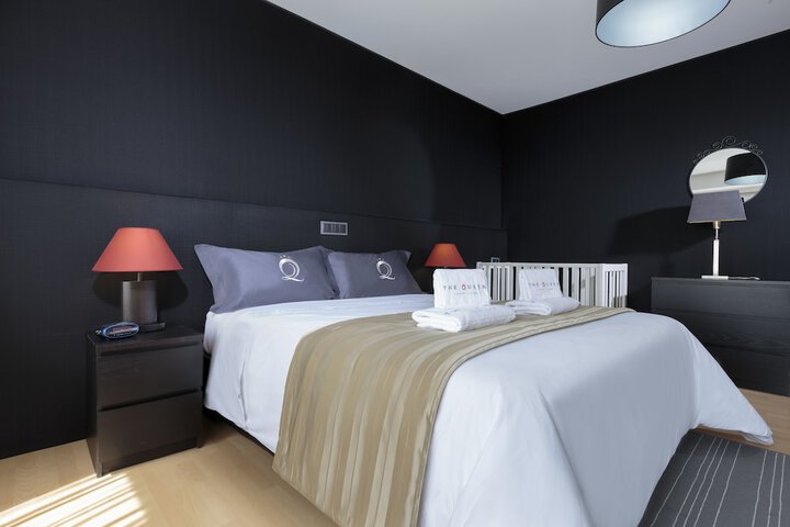 Room 37 of 645