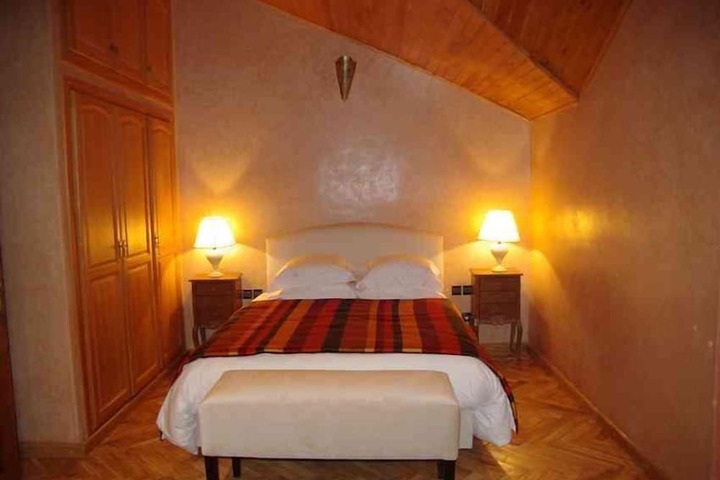 Room 5 of 29