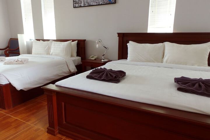 Room 16 of 41