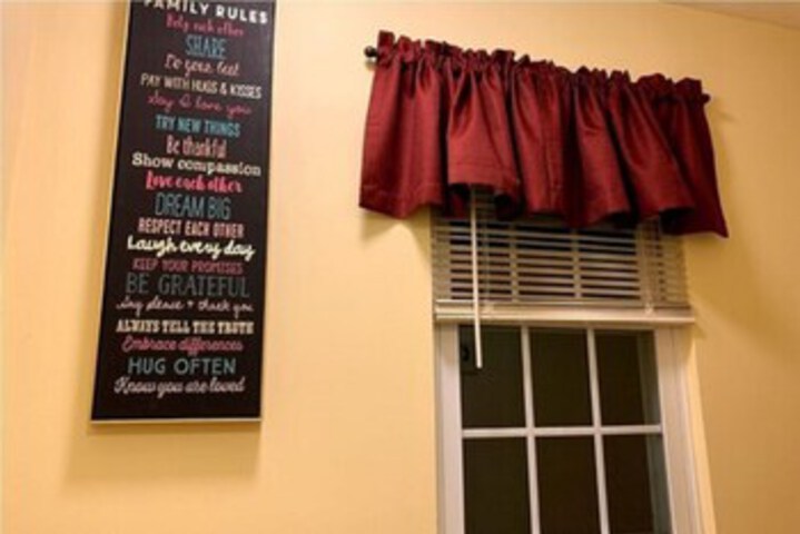 Ballroom/Hall 18 of 44