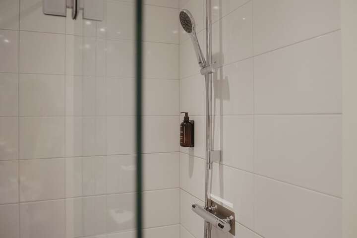 Room 32 of 55