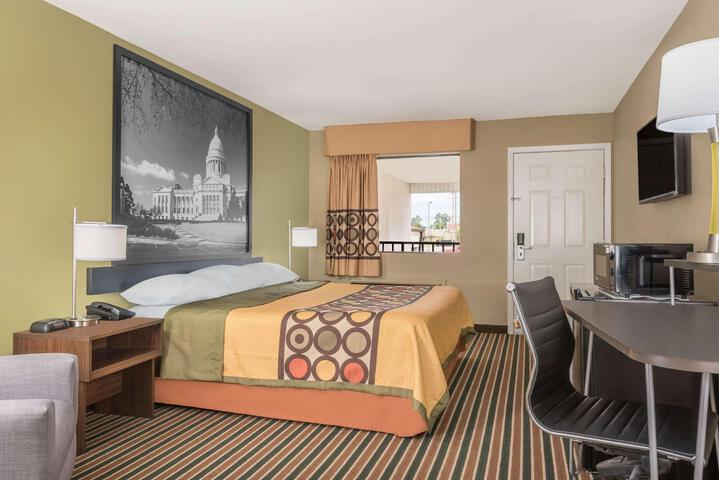 1 King Bed (7 of 11)