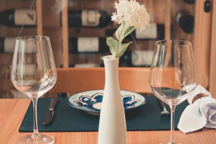 Dining 40 of 49