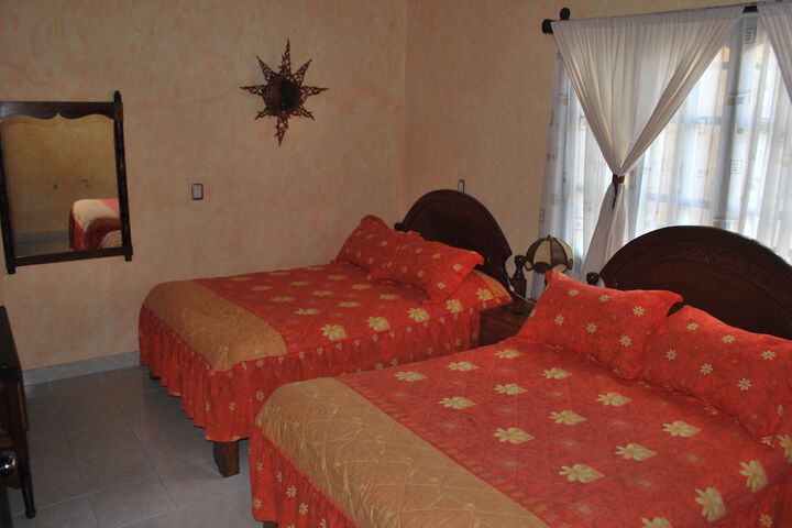 Room 3 of 11