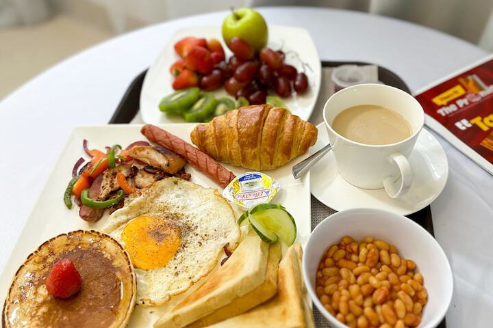 Breakfast/Coffee Service 33 of 36