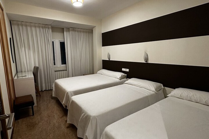 Room 21 of 62