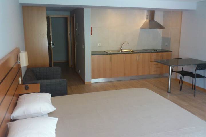 Room 6 of 45