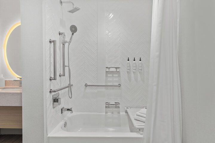 Room 16 of 57