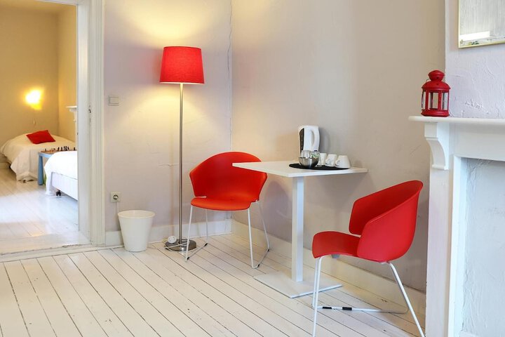 Room 42 of 67