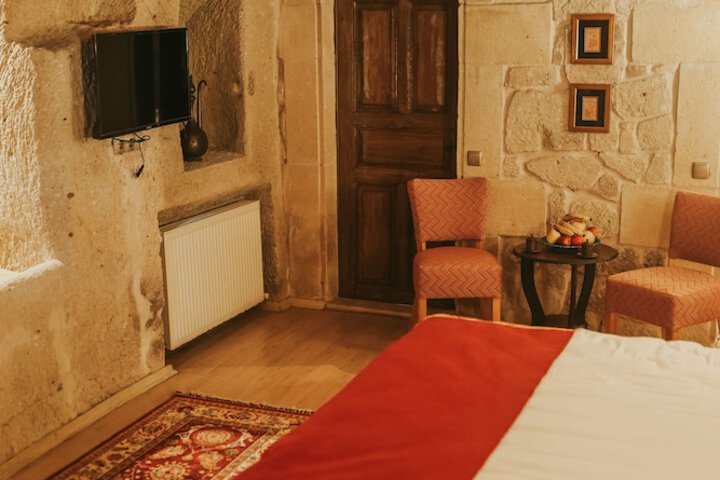 Room 44 of 131