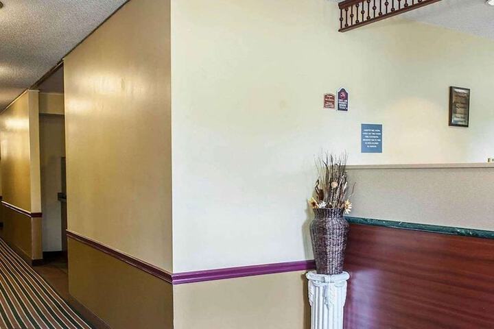 Hotel Interior 2 of 33