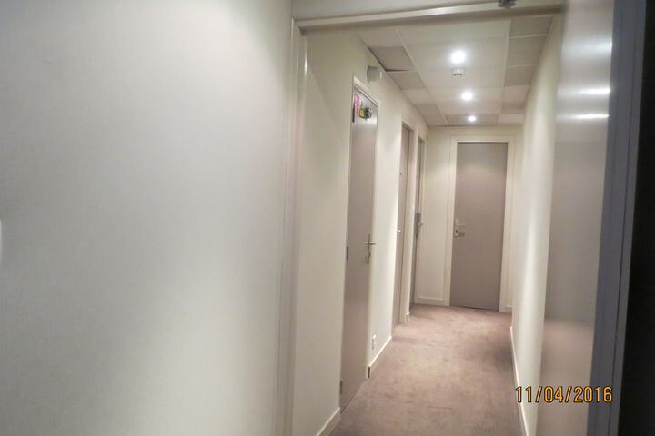 Ballroom/Hall 43 of 50