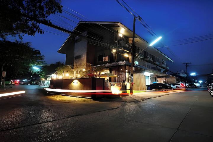 Hotel 64 of 67