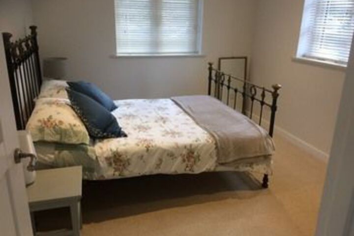 Room 13 of 28