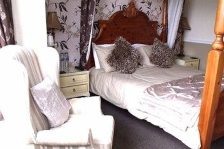 Room 46 of 63