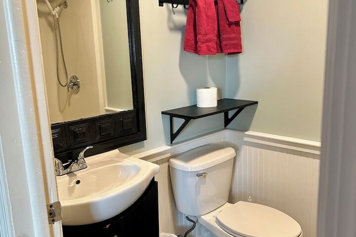 Room 13 of 21