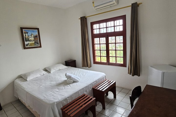Room 48 of 157