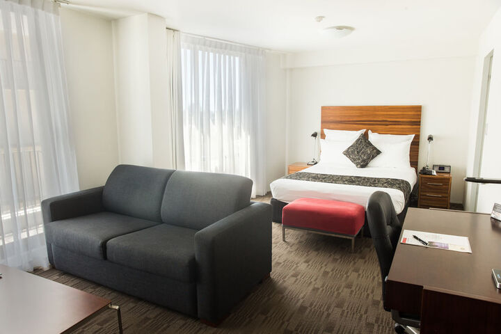 Room 3 of 27
