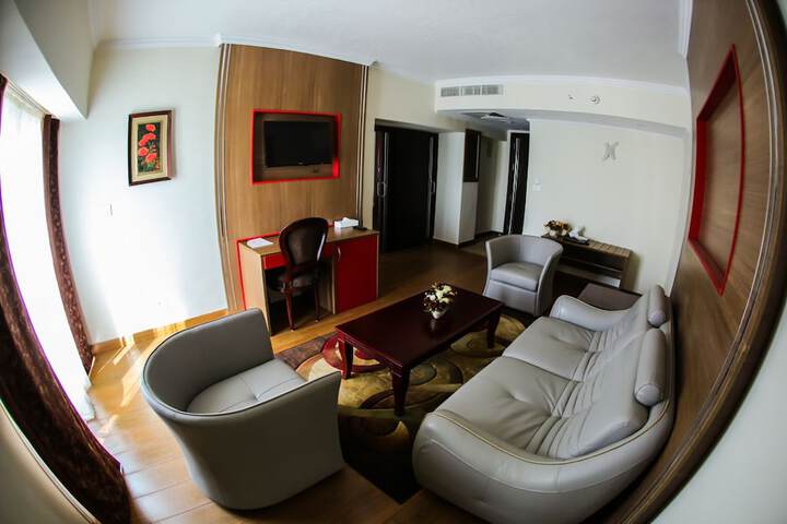 Room 11 of 49