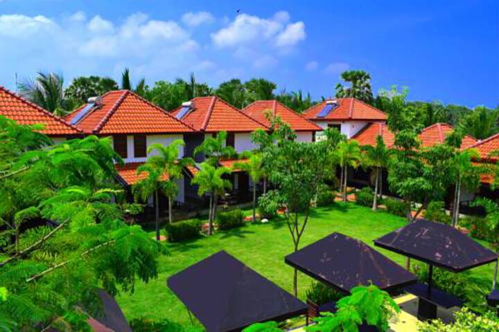 HOTEL GREEN GARDEN