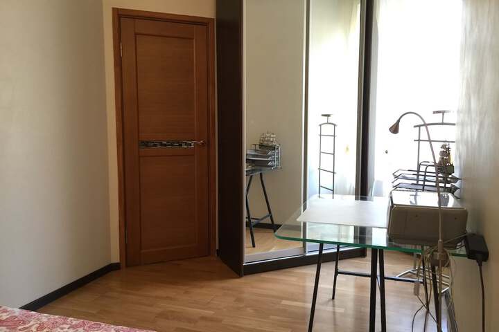 Room 7 of 79