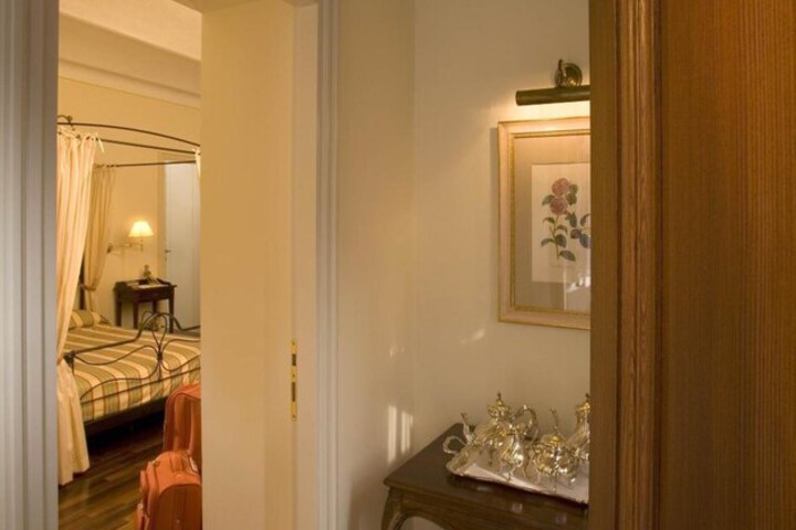 Dining Photos