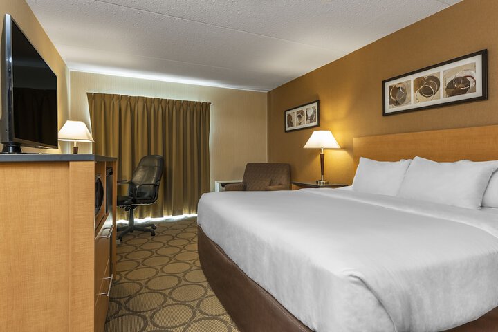 Room 10 of 45