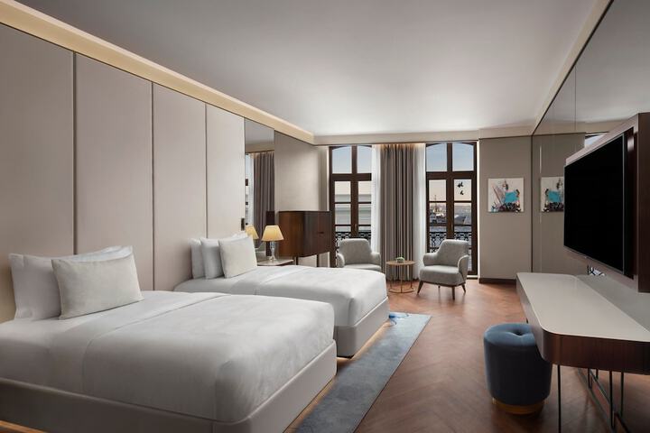 Room 35 of 115