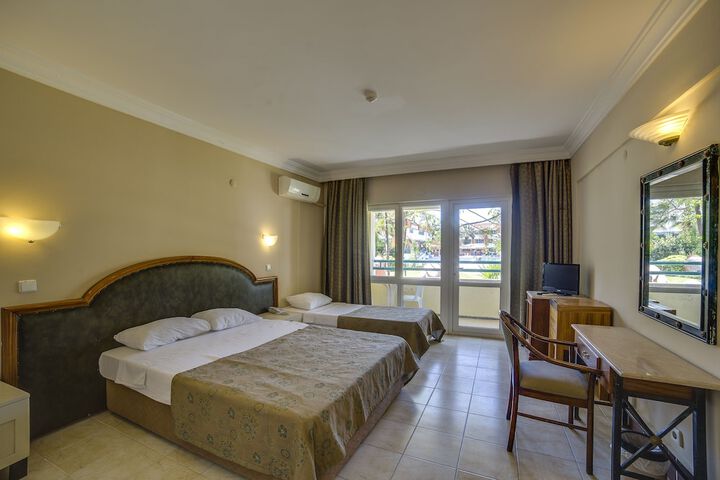 Room 5 of 35