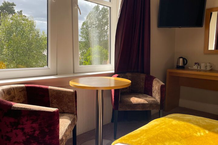 Room 15 of 65