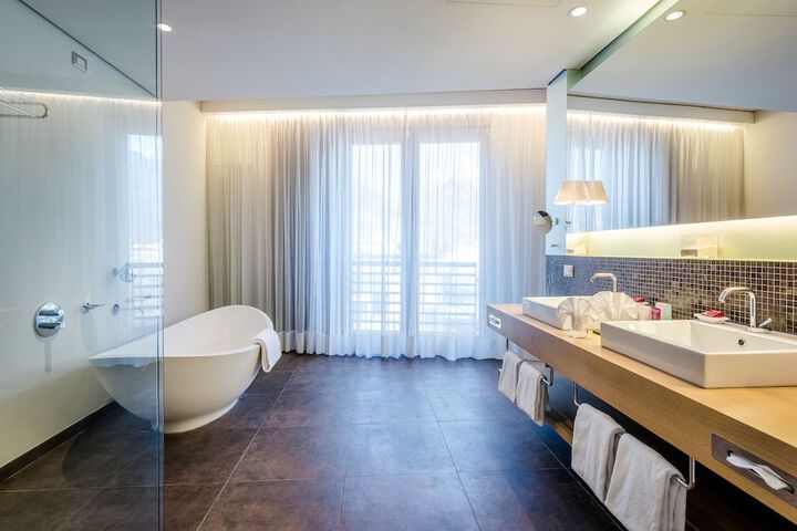 Bath Interior
