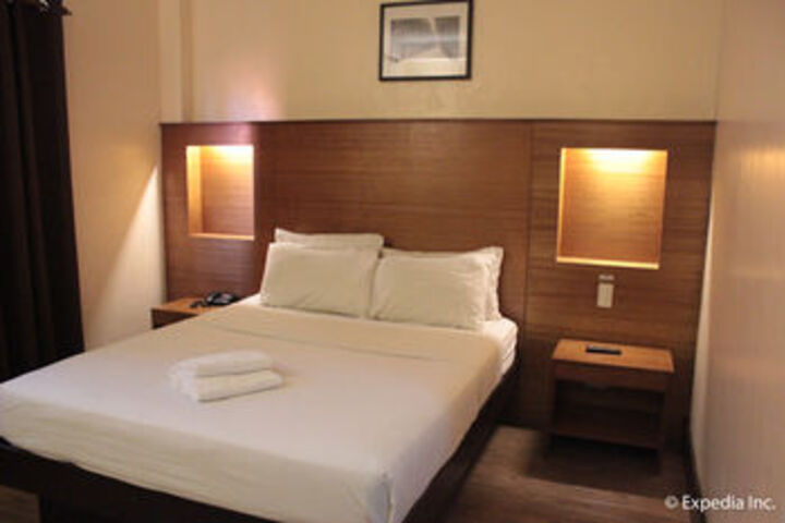 Room 46 of 82