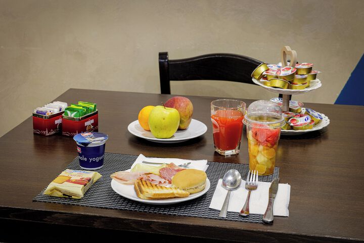 Breakfast/Coffee Service 27 of 32
